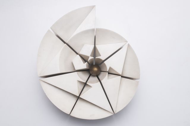 Spirale - 1978,  cm   x  , h  cm marmo bianco di Carrara - foto Ivo Balderi